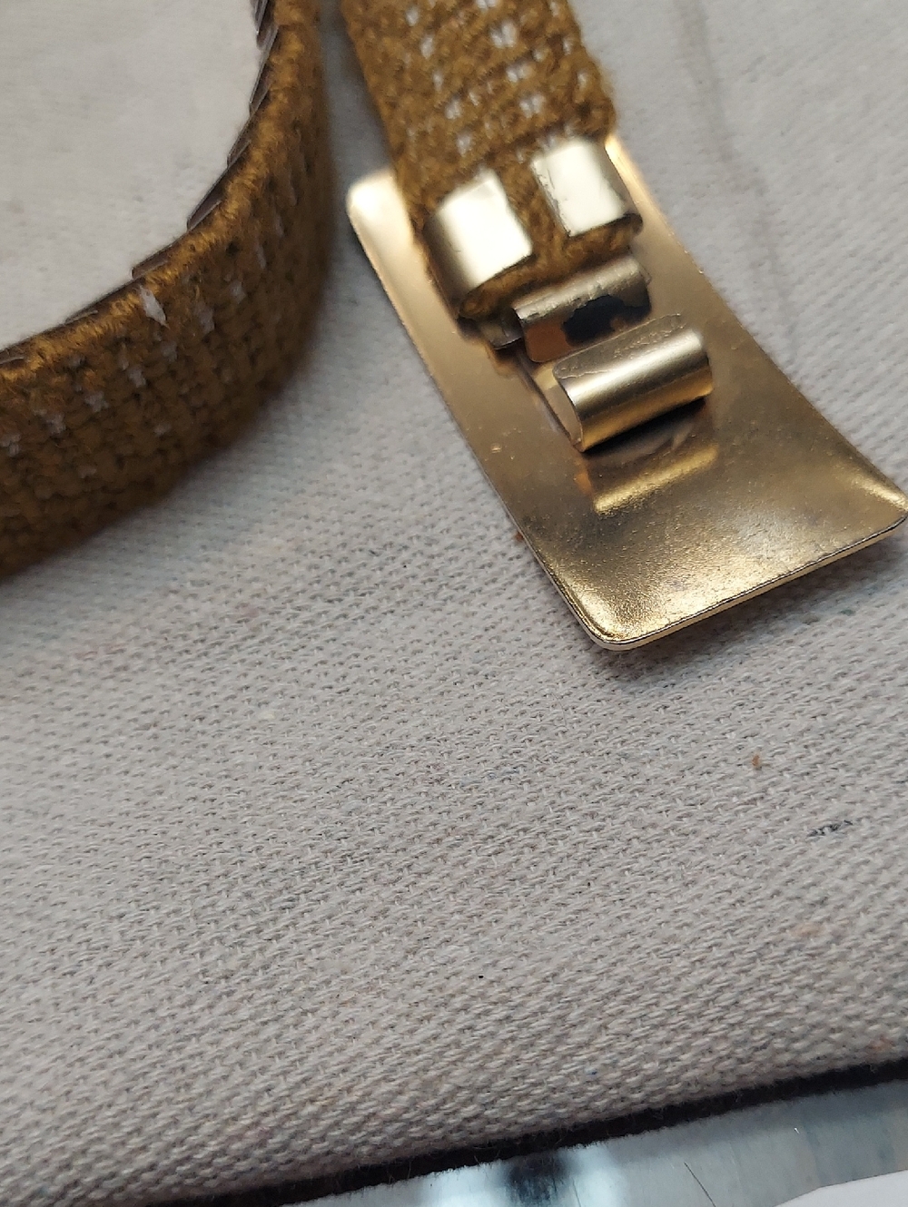 Vintage 1970 Mesh Belt - Picture 2 of 3